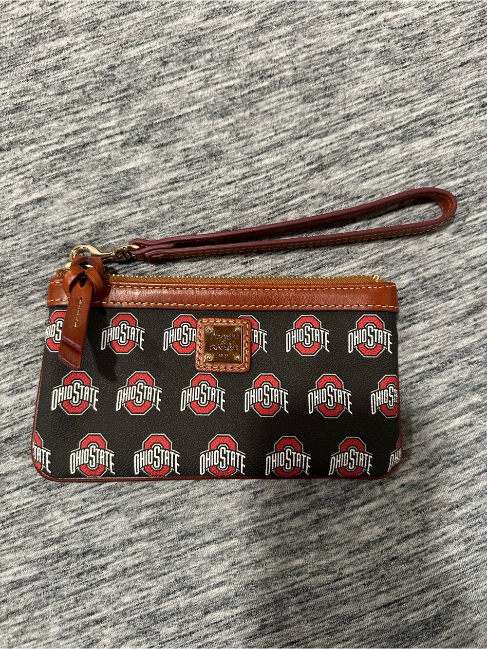 NWOT Dooney and Bourke Ohio State Wristlet